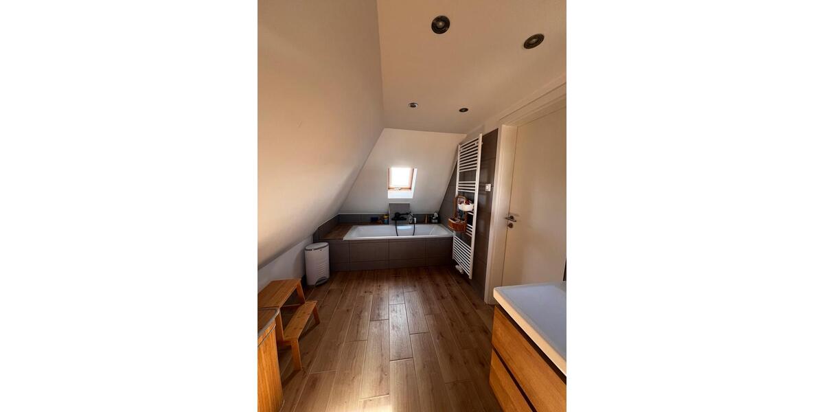 Doppelhaushälfte Dresden Pieschen - 4 Zimmer, 100 m&sup2;, 550.000&euro; | Angebot:26335247