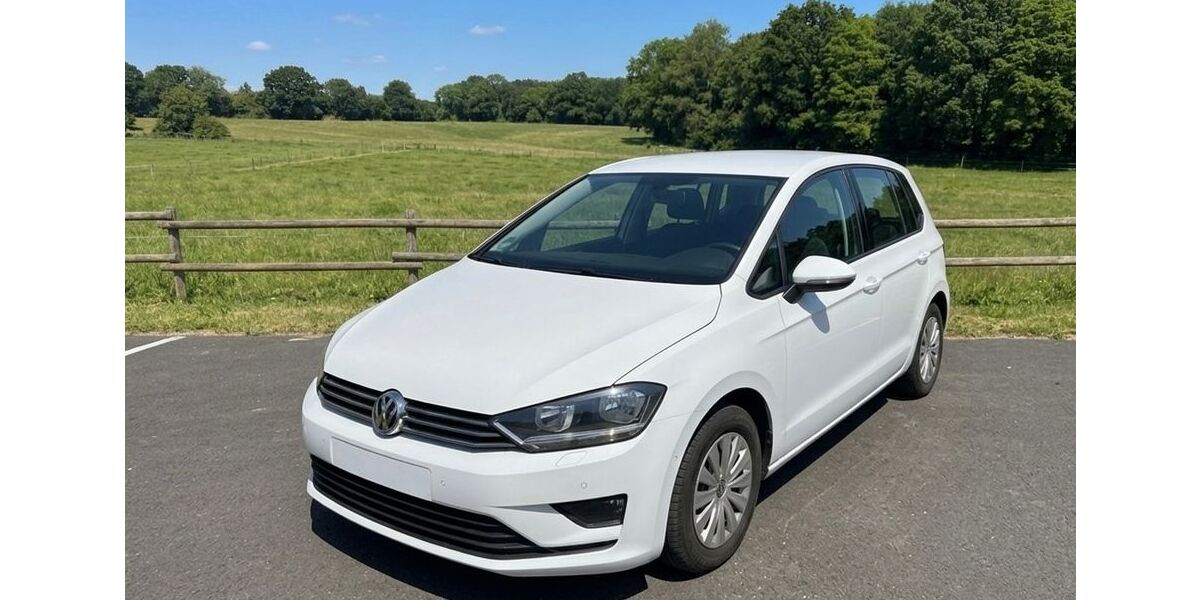 VW Golf Sportsvan 114.000 km 11.490 &euro; Bonn 53117