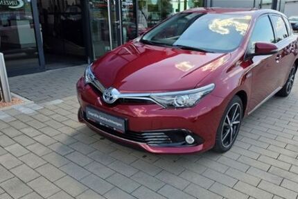 Toyota Auris 97.016 km 13.470 &euro; Schwäbisch Hall 74523