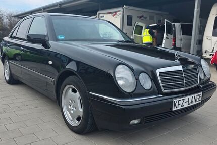 Mercedes-Benz E 240 235.000 km 3.900 &euro; Wehringen 86517