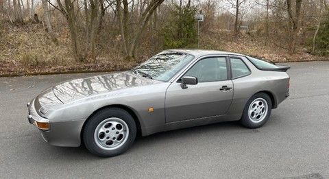 944