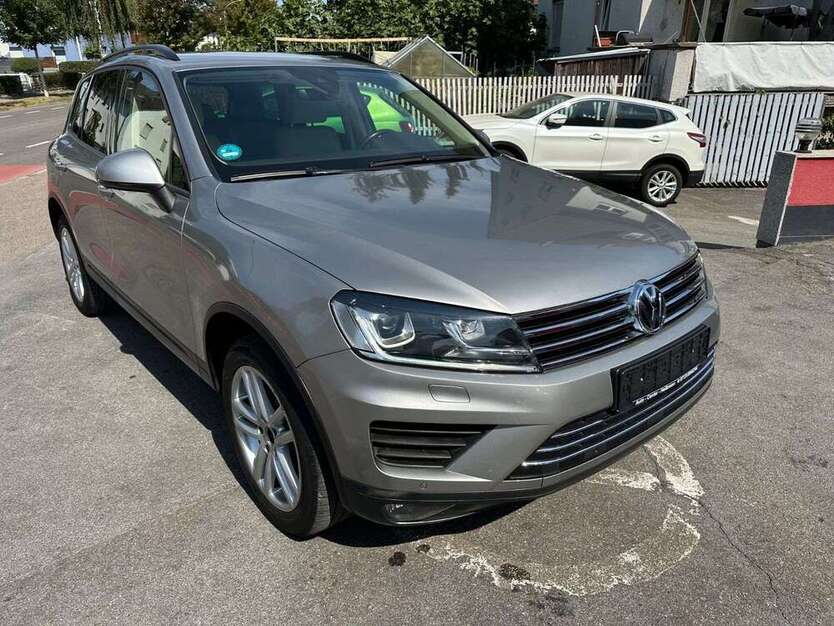 VW Touareg 180.000 km 18.490 € Heilbronn 74080