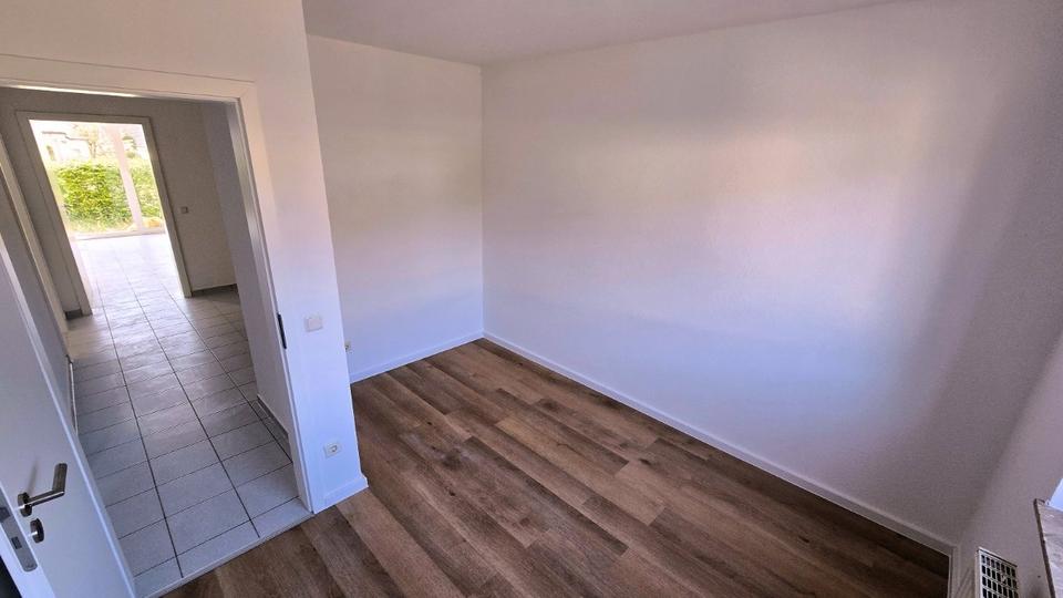 Erdgeschoßwohnung Halle - 3 Zimmer, 78 m&sup2;, 775&euro; | Angebot:26286322
