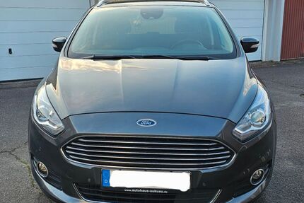 Ford S-Max 109.800 km 14.400 &euro; Wahlstedt 23812
