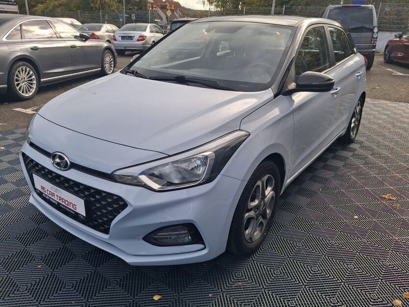 Hyundai i20 111.120 km 9.990 € Altendiez 65624