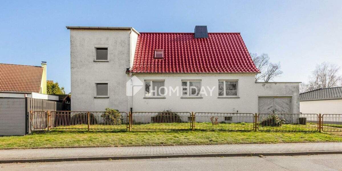 Einfamilienhaus Schkeuditz Wolteritz - 8 Zimmer, 150 m&sup2;, 260.000&euro; | Angebot:25475566