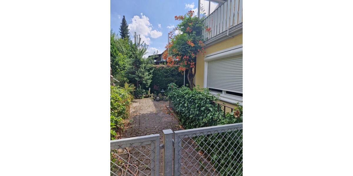 Reihenhaus Tauberbischofsheim - 5.5 Zimmer, 124 m&sup2;, 278.000&euro; | Angebot:27224410