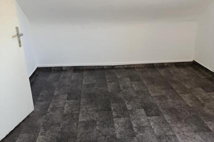 Wohnung Saarlouis - 4 Zimmer, 65 m&sup2;, 470&euro; | Angebot:26449157