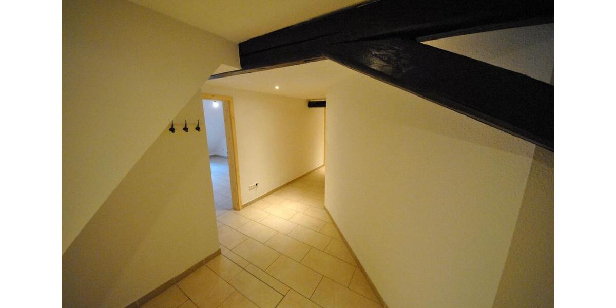 Dachgeschoßwohnung Bischofswerda - 2 Zimmer, 60 m&sup2;, 410&euro; | Angebot:26394896