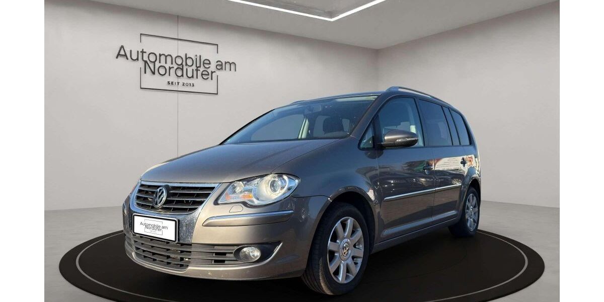 VW Touran 131.000 km 6.990 &euro; Berlin 13407