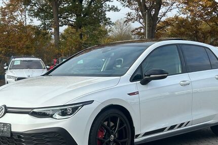 VW Golf 52.161 km 31.980 &euro; Neumünster 24537