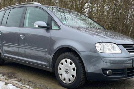 VW Touran 223.000 km 3.490 &euro; Bremen 28197