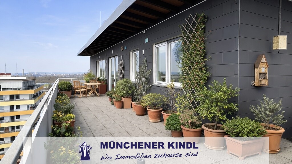 *** Penthouse mit 70 m² Dachterrasse & Alpenblick – vermietet & mit Potenzial *** - Dachgeschoßwohnung München Giesing | Angebot:25872289