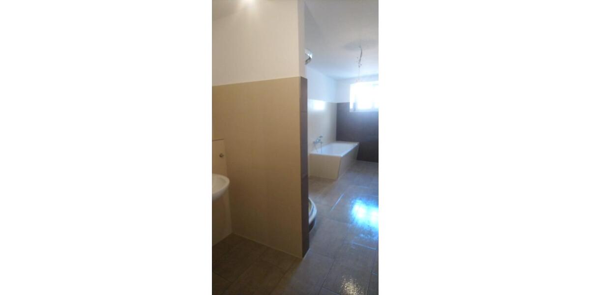 Erdgeschoßwohnung Havelberg - 3 Zimmer, 100 m&sup2;, 720&euro; | Angebot:25417985