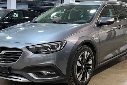 Opel Insignia 156.974 km 13.999 &euro; München 81677