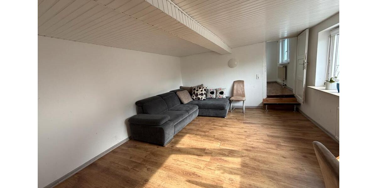 Erdgeschoßwohnung Habichtswald - 2 Zimmer, 42 m&sup2;, 470&euro; | Angebot:26325855