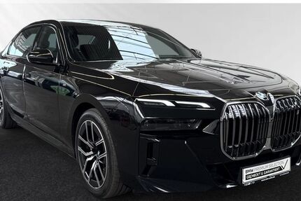 BMW i7 24.300 km 77.900 € Moers 47441