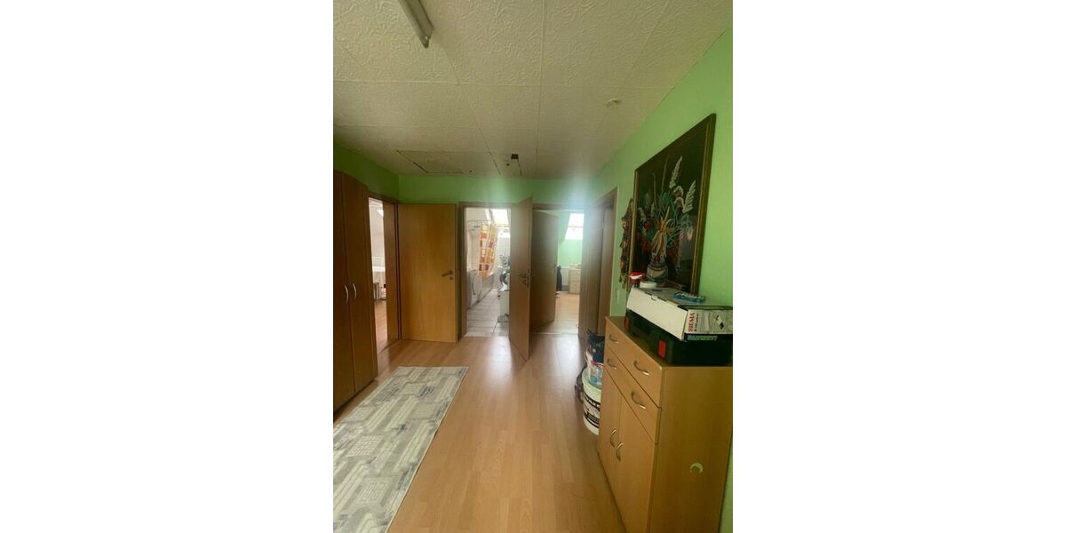 Provisionsfrei* 5-Zimmer Wohnung in Marbach am Neckar - ohne Makler - zum Verkauf - Dachgeschoßwohnung Marbach am Neckar | Angebot:26803576