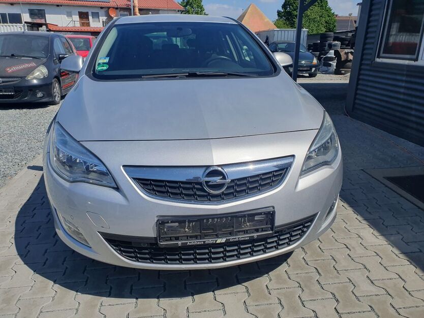 Opel Astra 80.547 km 4.999 € Bickenbach 64404