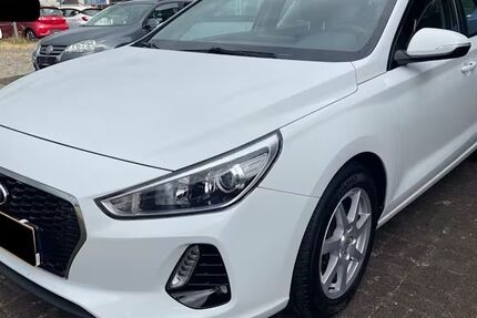 Hyundai i30 121.000 km 10.500 &euro; Meckenheim 53340