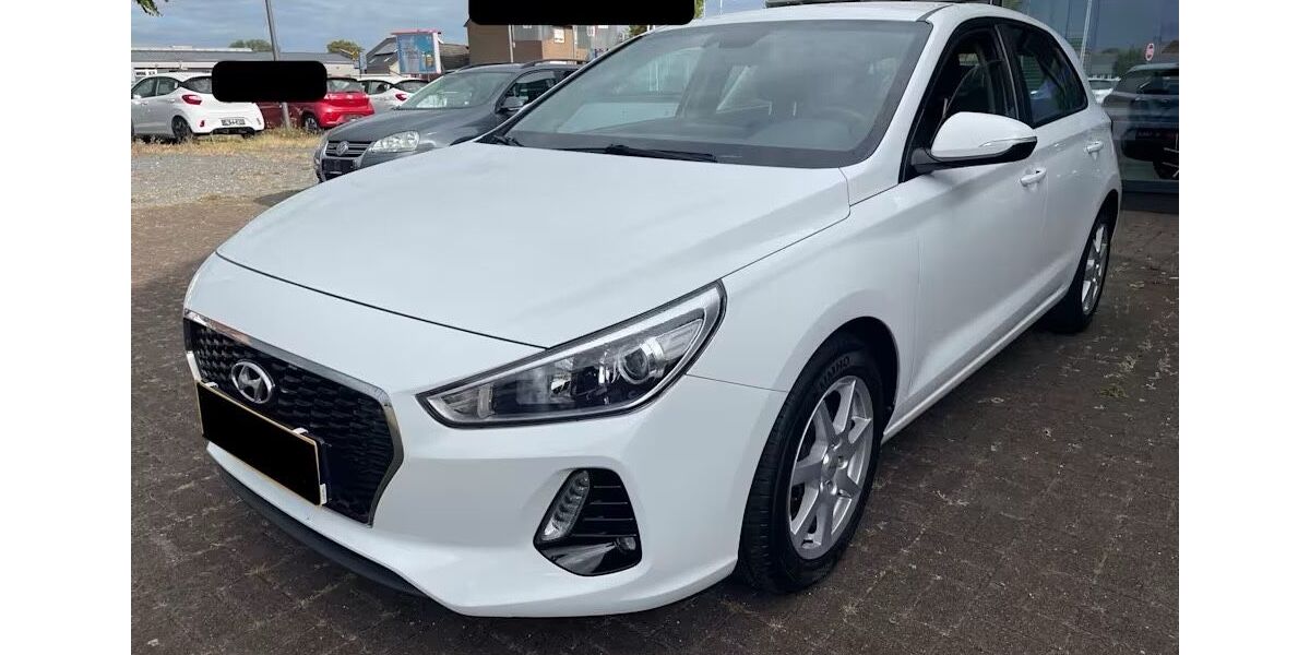 Hyundai i30 121.000 km 10.980 &euro; Meckenheim 53340