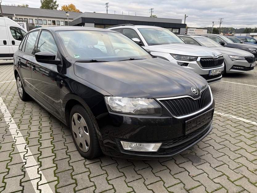 Skoda Rapid Spaceback Elegance 190.000 km 4.990 € Koblenz 56070