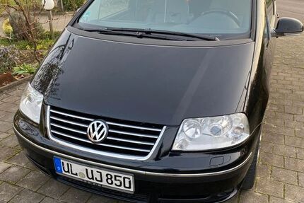VW Sharan 261.000 km 5.600 € Rammingen 89192
