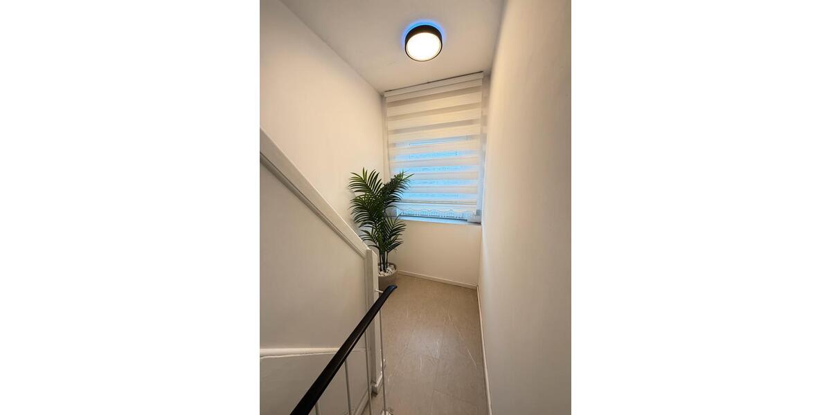 Kernsanierte Doppelhaushälfte mit Garten,Garage&SmartHome 4 zimmer