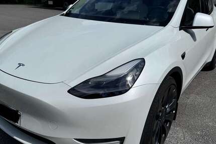 Tesla Model Y 39.869 km 41.900 &euro; Wuppertal 42111