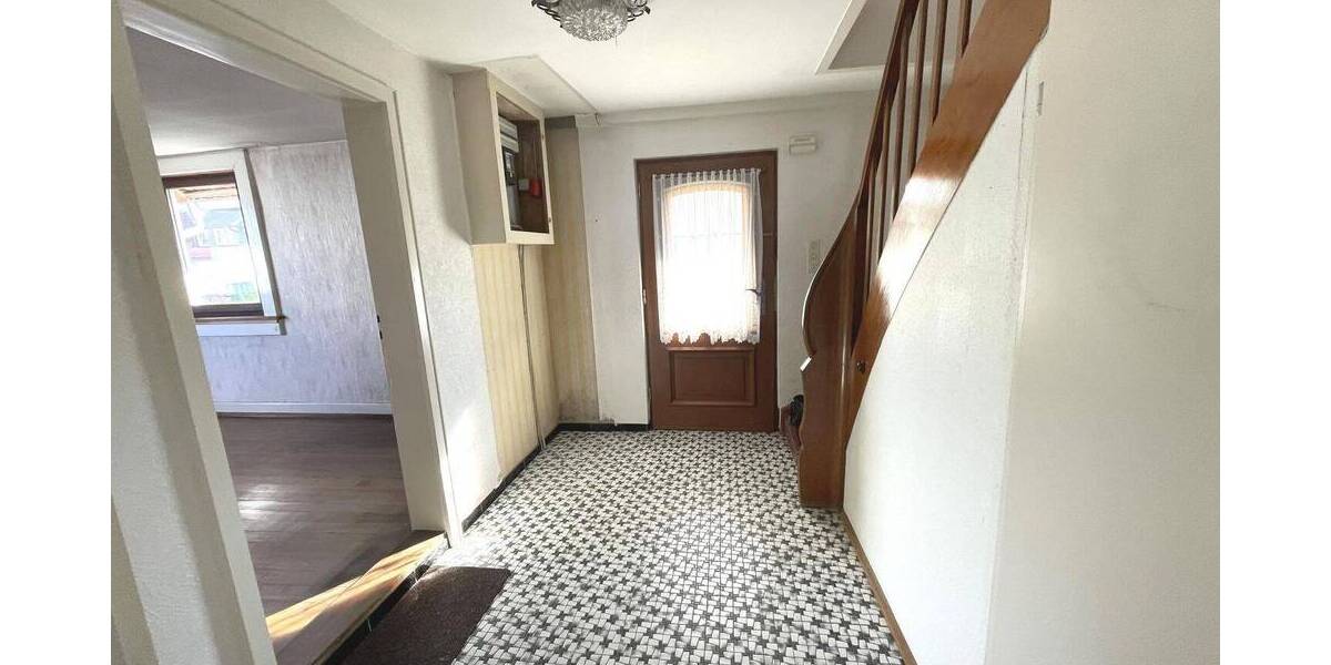 Einfamilienhaus Offenburg Windschläg - 4 Zimmer, 115 m&sup2;, 260.000&euro; | Angebot:26171142