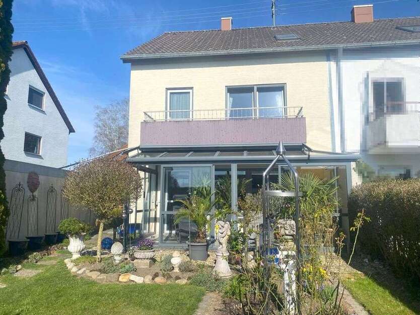 Haus zum Kaufen in Pfaffenhofen an der Roth 420.000 € 125.97 m²