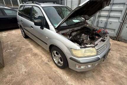 Mitsubishi Space Wagon 236.799 km 1.200 &euro; Simmerath 52152