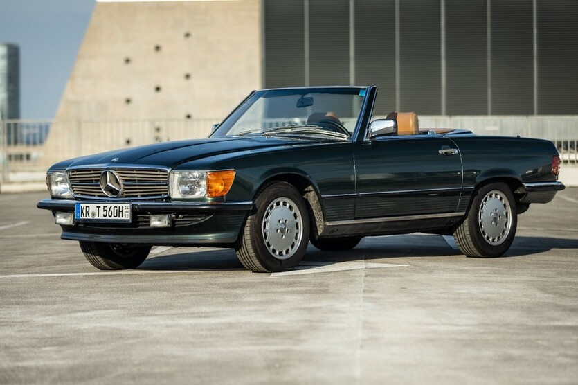 Mercedes-Benz SL 560 163.000 km 36.000 € Köln 50667