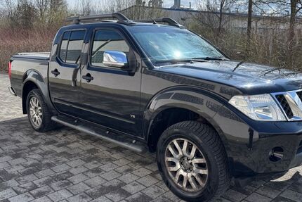 Nissan Navara 160.000 km 11.950 &euro; Erbach 89155