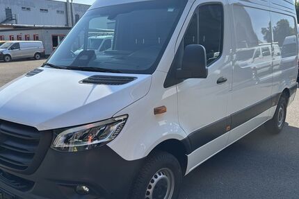 Mercedes-Benz Sprinter 42.297 km 44.982 &euro; Mainz 55122