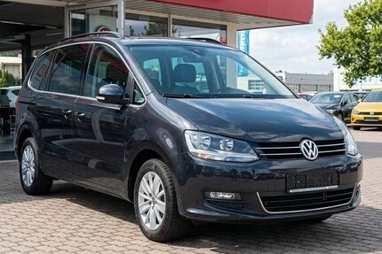 VW Sharan 71.904 km 22.990 &euro; Magdeburg 39120