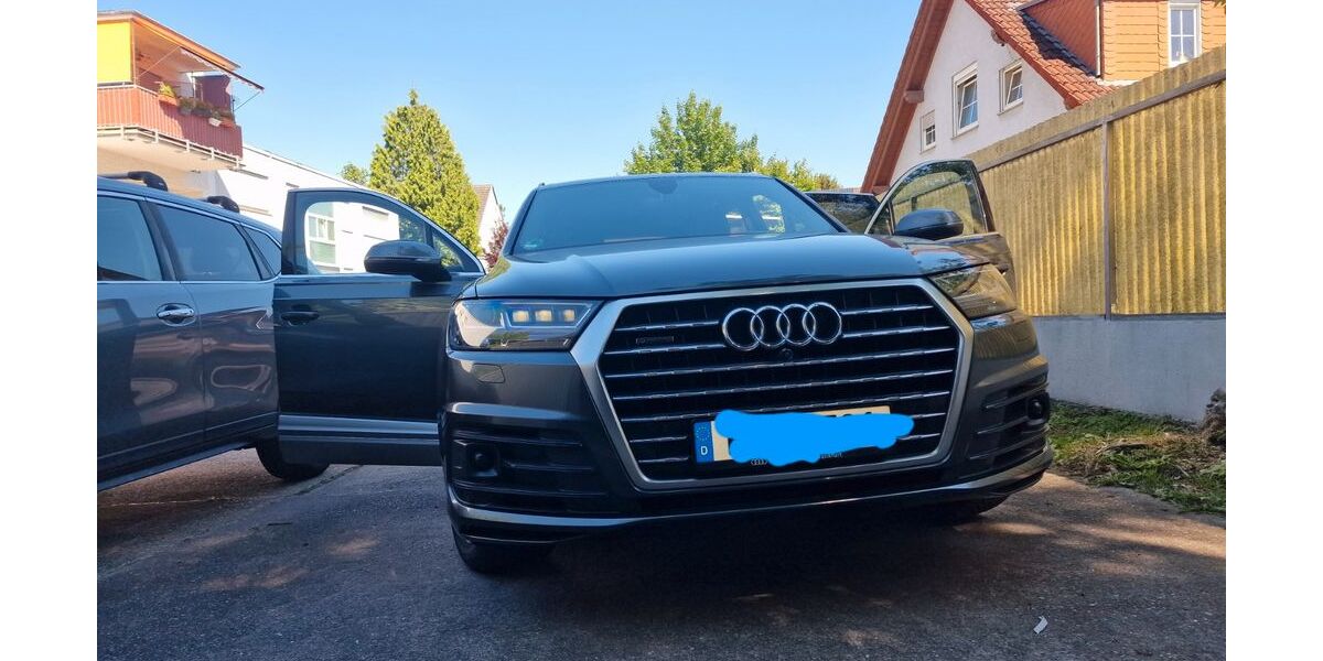 Audi Q7 103.000 km 27.500 &euro; Frankfurt am Main 60389