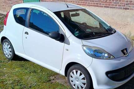 Peugeot 107 55.000 km 2.750 &euro; Heinsberg 52525