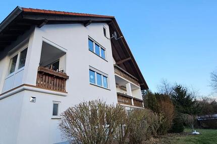 Idyllische 2-Zimmer-Wohnung im Erdgeschoss in Lengenfeld unterm Stein 2 zimmer