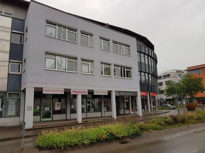 Büro- Praxiseinheit - Zentrale Lage in Wendlingen am Neckar! 3 zimmer