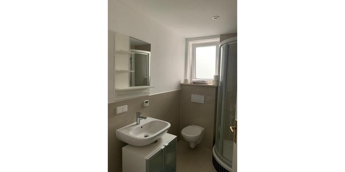 Ab Januar einzugsfertig! Tolle helle Wohnung 2 zimmer