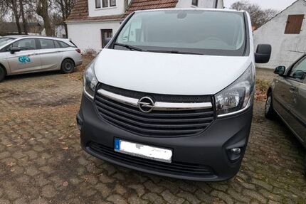 Opel Vivaro 140.000 km 12.800 &euro; Blender 27337