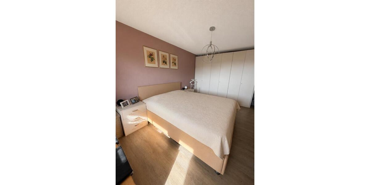 Etagenwohnung Singen (Hohentwiel) - 3.5 Zimmer, 88 m&sup2;, 279.000&euro; | Angebot:26987295