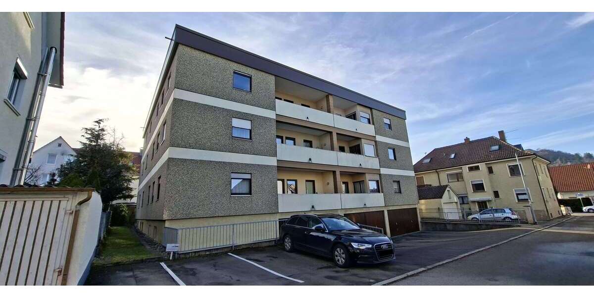 Wohnung zum Kaufen in Pfullingen 190.000 € 79.71 m² 3 zimmer