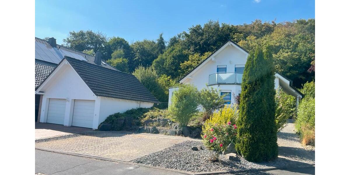 Einfamilienhaus Frielendorf - 6 Zimmer, 120 m&sup2;, 375.000&euro; | Angebot:27123271