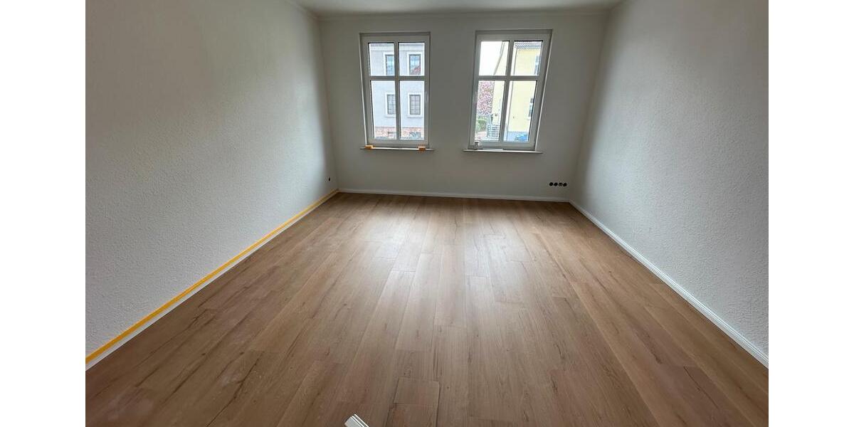 Hochparterre Barth - 4 Zimmer, 99 m&sup2;, 1.070&euro; | Angebot:26276586