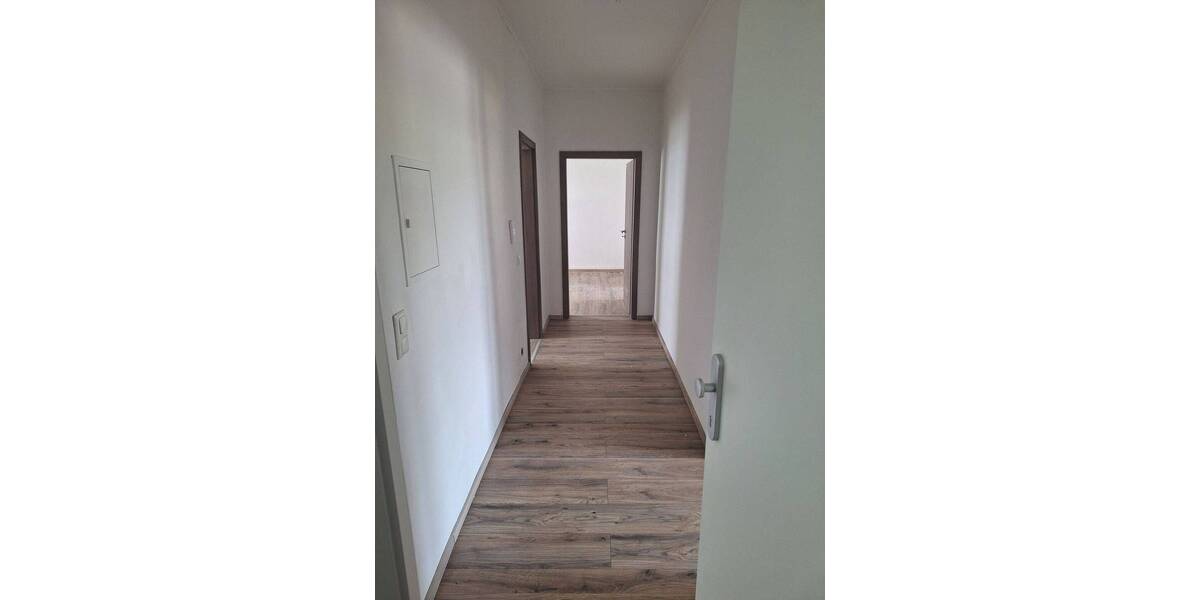 Etagenwohnung Weiden in der Oberpfalz Moosbürg - 4 Zimmer, 86 m&sup2;, 750&euro; | Angebot:25704108