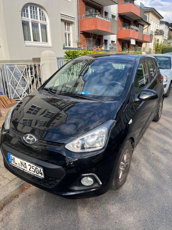 i10