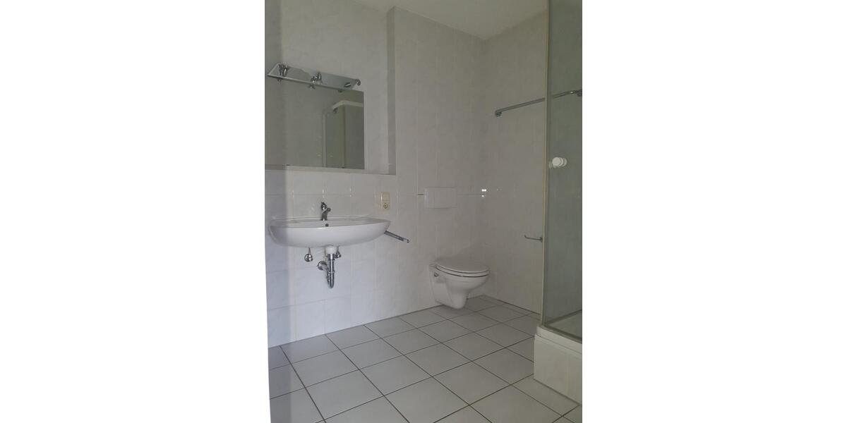 Etagenwohnung Neuenrade - 3 Zimmer, 79 m&sup2;, 440&euro; | Angebot:25231626