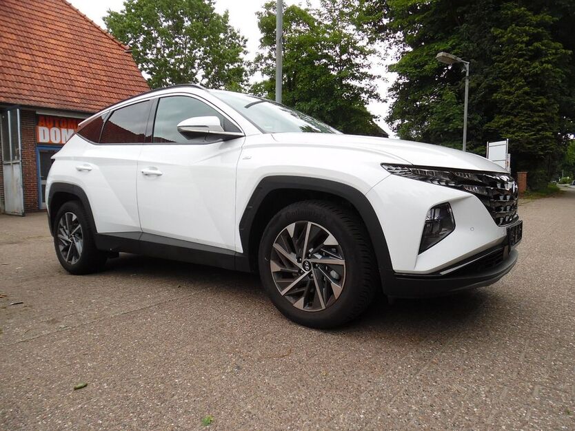 Hyundai TUCSON 2.356 km 27.990 € Wardenburg OT Tungeln 26203